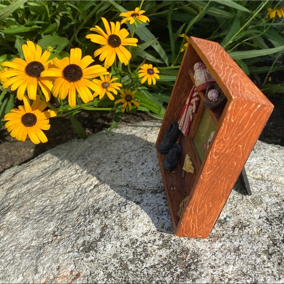 NWT Russ’s Baseball Wood Frame - Picture 3 of 4